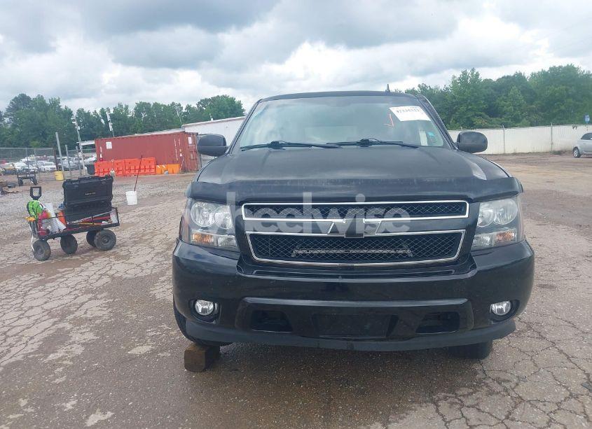 Photo 12 of 2014 Chevrolet Tahoe LT (VIN 1GNSKBE02ER133795)