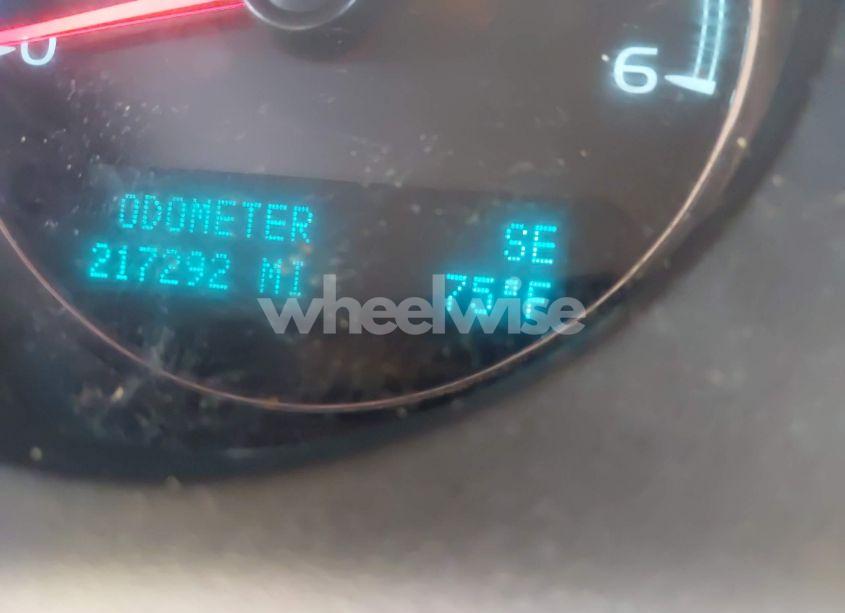 Photo 15 of 2014 Chevrolet Tahoe LT (VIN 1GNSKBE02ER133795)