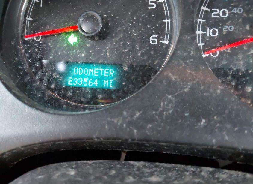 Photo 7 of 2011 Chevrolet Tahoe LT (VIN 1GNSKBE03BR215725)