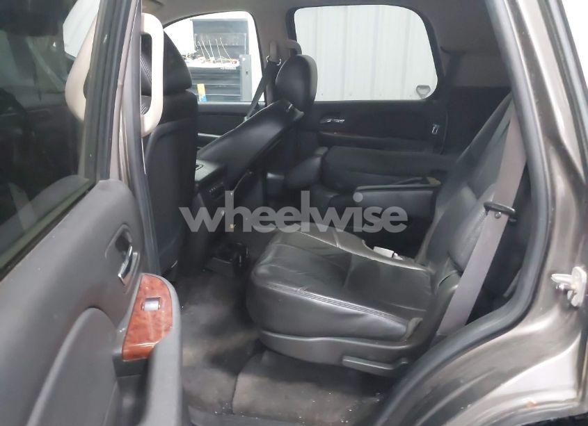 Photo 8 of 2011 Chevrolet Tahoe LT (VIN 1GNSKBE03BR268246)