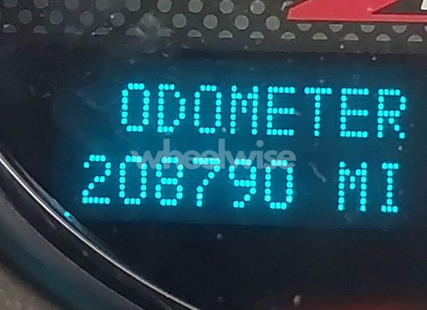 Photo 15 of 2011 Chevrolet Tahoe LT (VIN 1GNSKBE03BR269381)