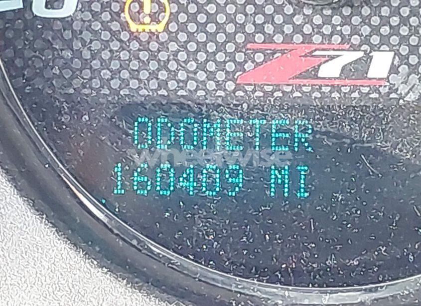 Photo 15 of 2011 Chevrolet Tahoe LT (VIN 1GNSKBE03BR382490)