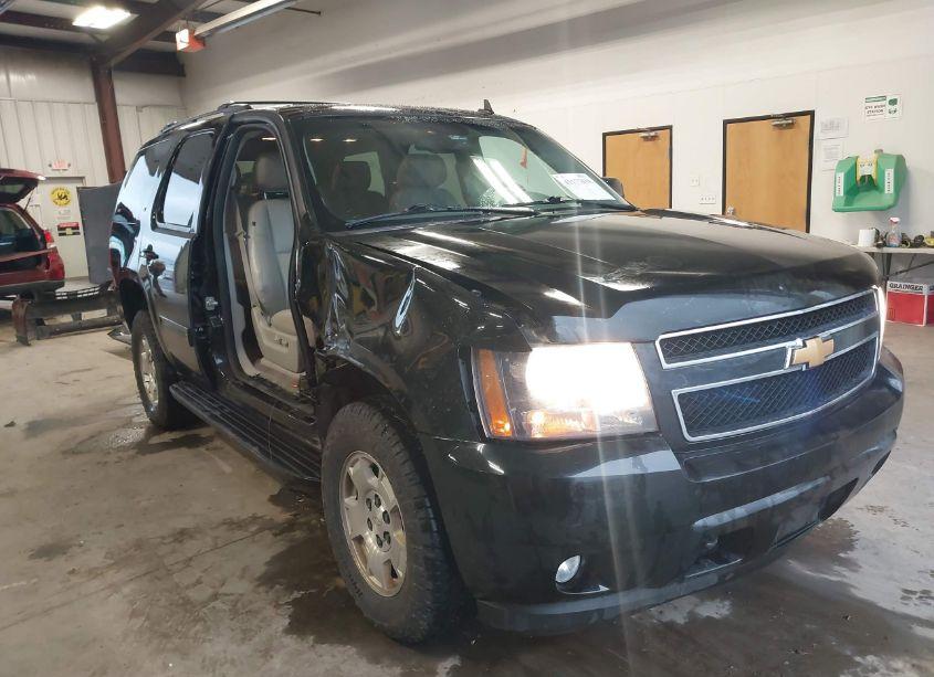 2012 Chevrolet Tahoe LT (VIN 1GNSKBE03CR149775) main photo