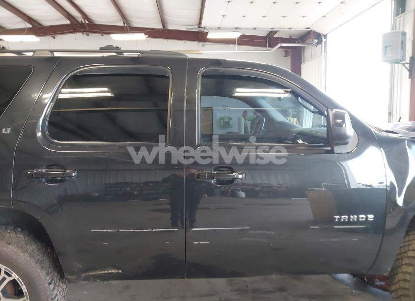 Photo 13 of 2012 Chevrolet Tahoe LT (VIN 1GNSKBE03CR241968)