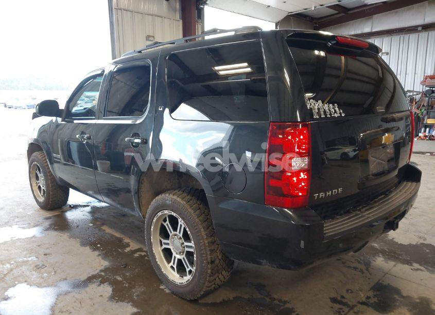 Photo 3 of 2012 Chevrolet Tahoe LT (VIN 1GNSKBE03CR241968)