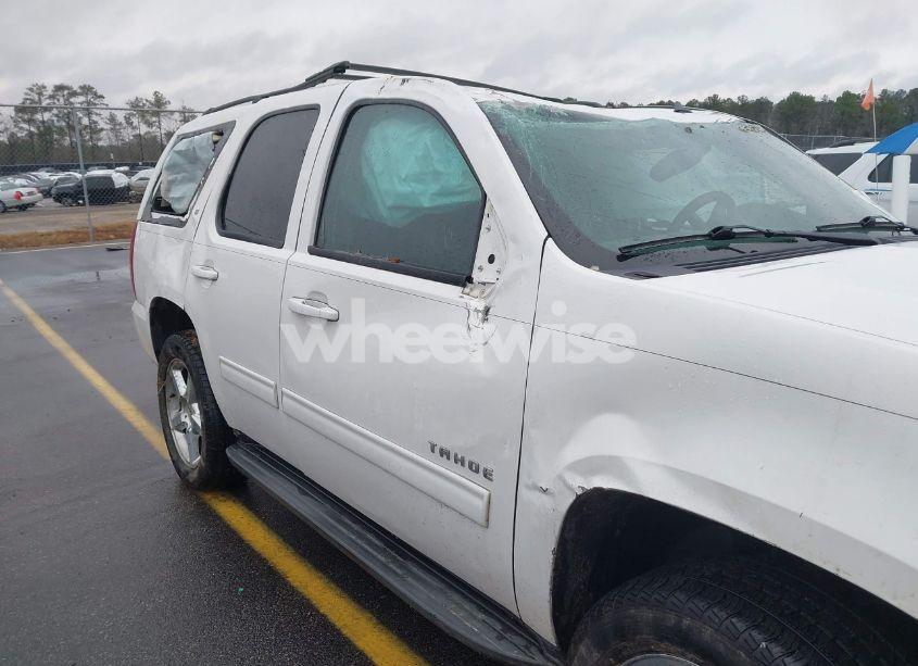 Photo 11 of 2013 Chevrolet Tahoe LT (VIN 1GNSKBE03DR241227)
