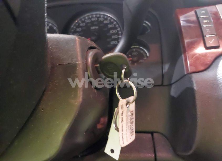 Photo 11 of 2012 Chevrolet Tahoe LT (VIN 1GNSKBE04CR237542)