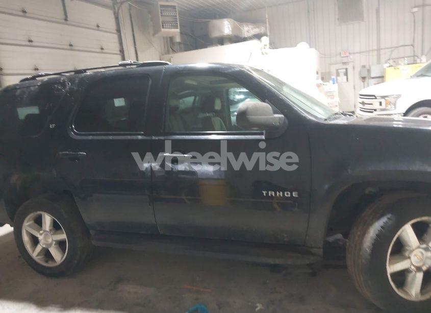 Photo 14 of 2012 Chevrolet Tahoe LT (VIN 1GNSKBE04CR237542)