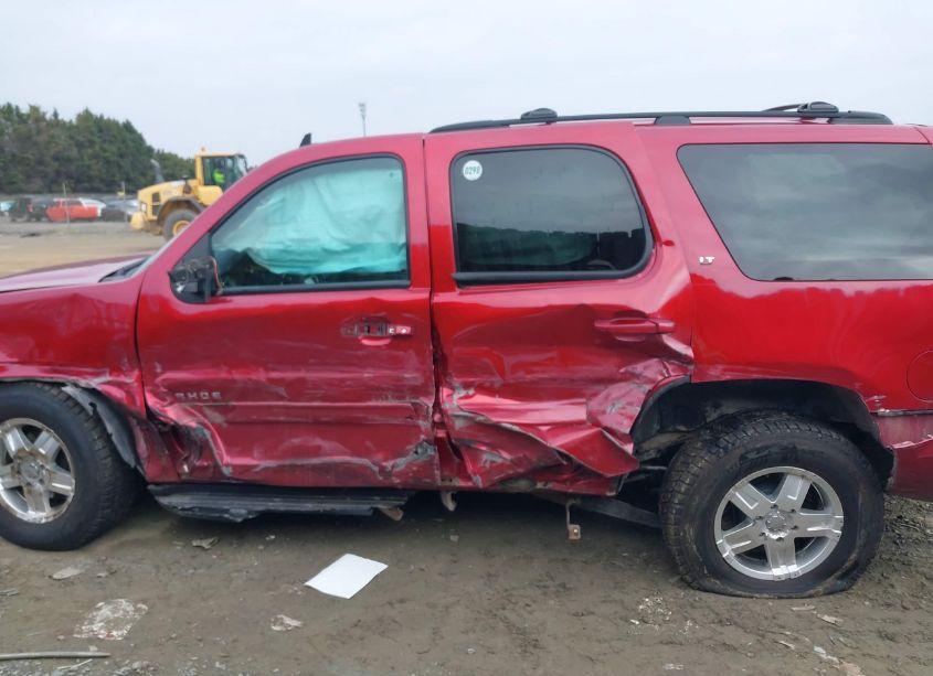 Photo 14 of 2013 Chevrolet Tahoe LT (VIN 1GNSKBE04DR174606)