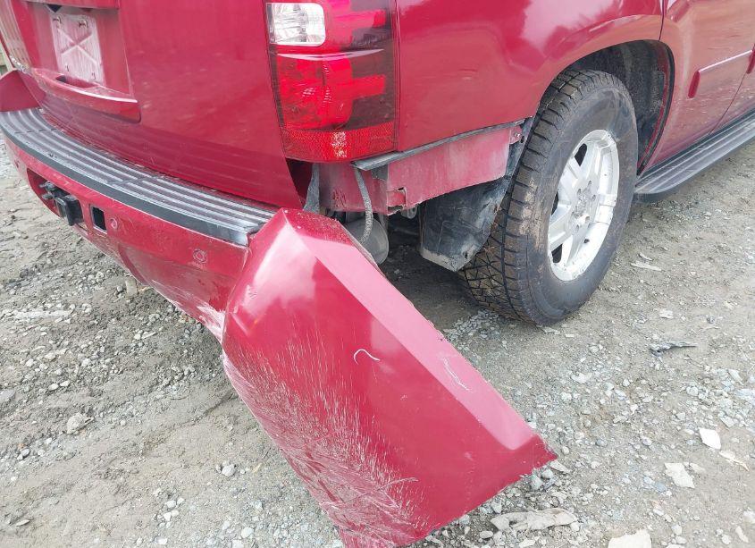 Photo 17 of 2013 Chevrolet Tahoe LT (VIN 1GNSKBE04DR174606)