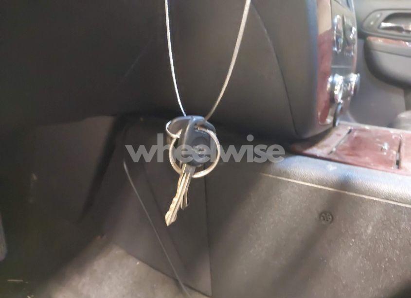 Photo 11 of 2013 Chevrolet Tahoe LT (VIN 1GNSKBE04DR306862)