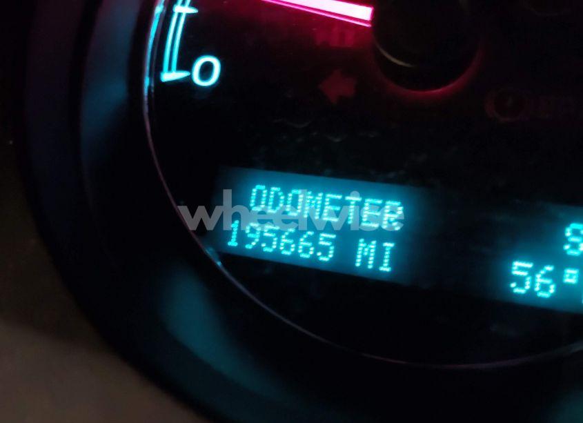 Photo 16 of 2013 Chevrolet Tahoe LT (VIN 1GNSKBE04DR306862)