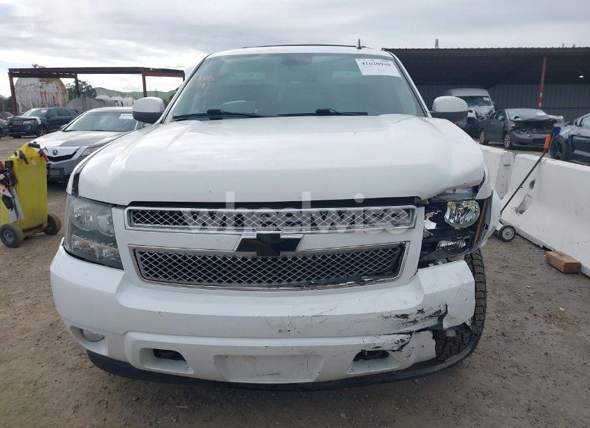 Photo 13 of 2013 Chevrolet Tahoe LT (VIN 1GNSKBE04DR323614)