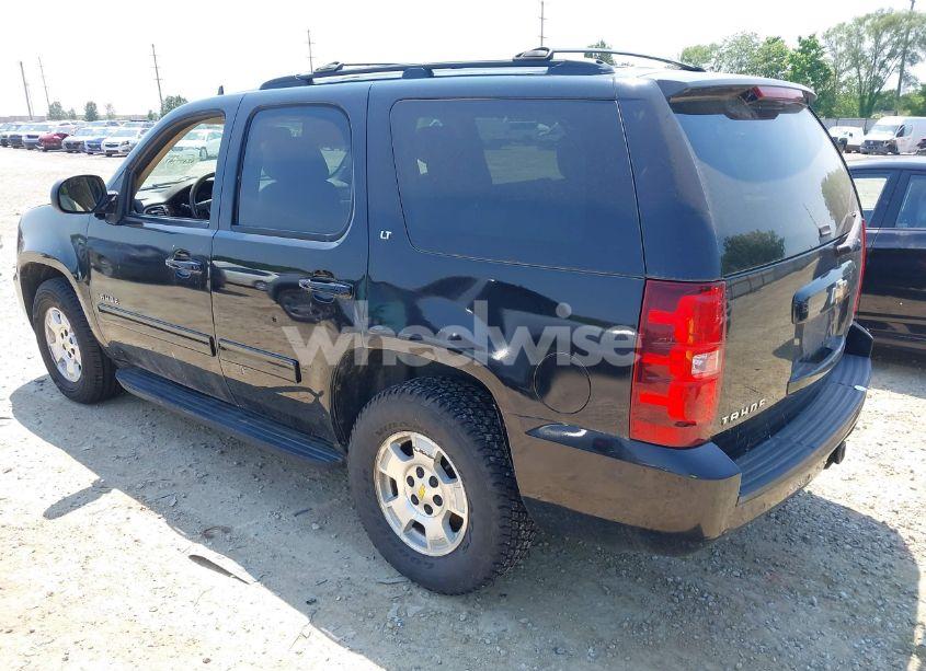 Photo 3 of 2011 Chevrolet Tahoe LT (VIN 1GNSKBE05BR102875)