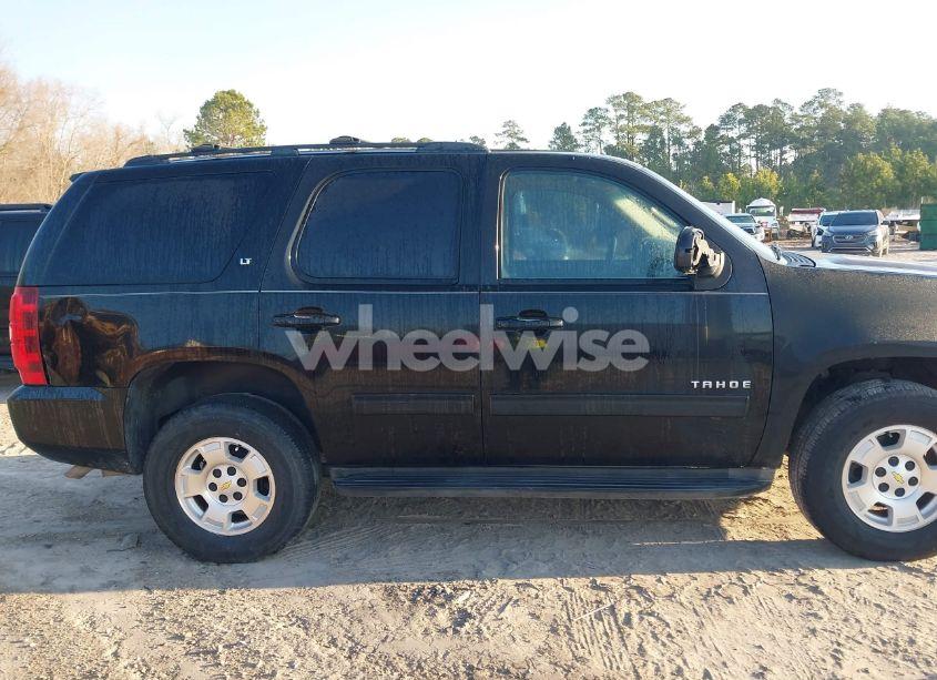 Photo 12 of 2011 Chevrolet Tahoe LT (VIN 1GNSKBE05BR188303)
