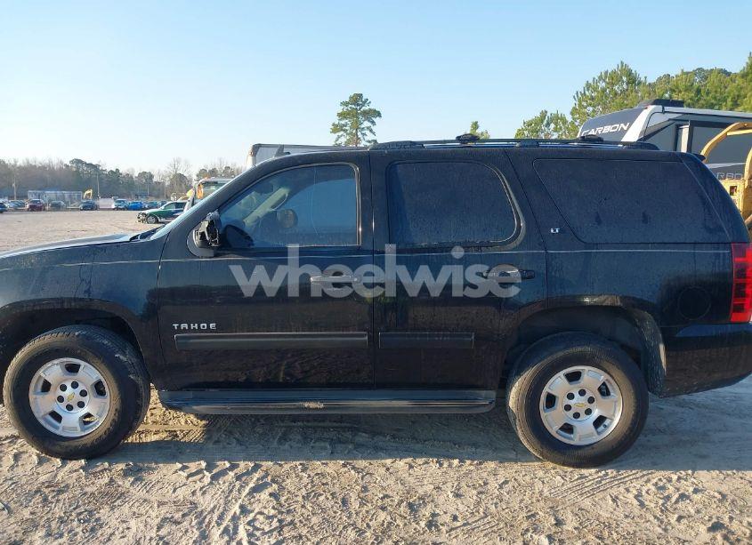 Photo 13 of 2011 Chevrolet Tahoe LT (VIN 1GNSKBE05BR188303)