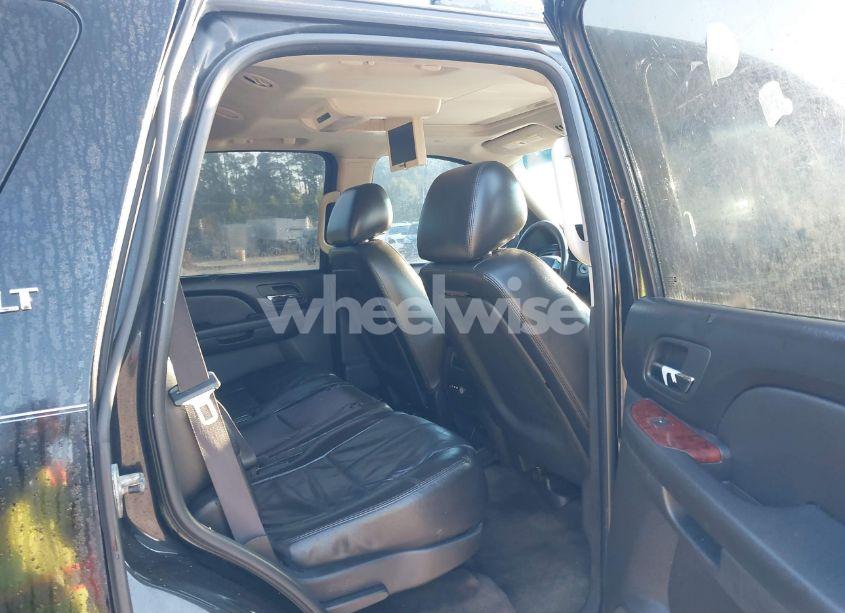 Photo 8 of 2011 Chevrolet Tahoe LT (VIN 1GNSKBE05BR188303)