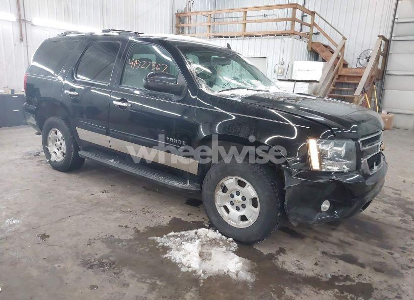 2013 Chevrolet Tahoe LT (VIN 1GNSKBE05DR128783) main photo