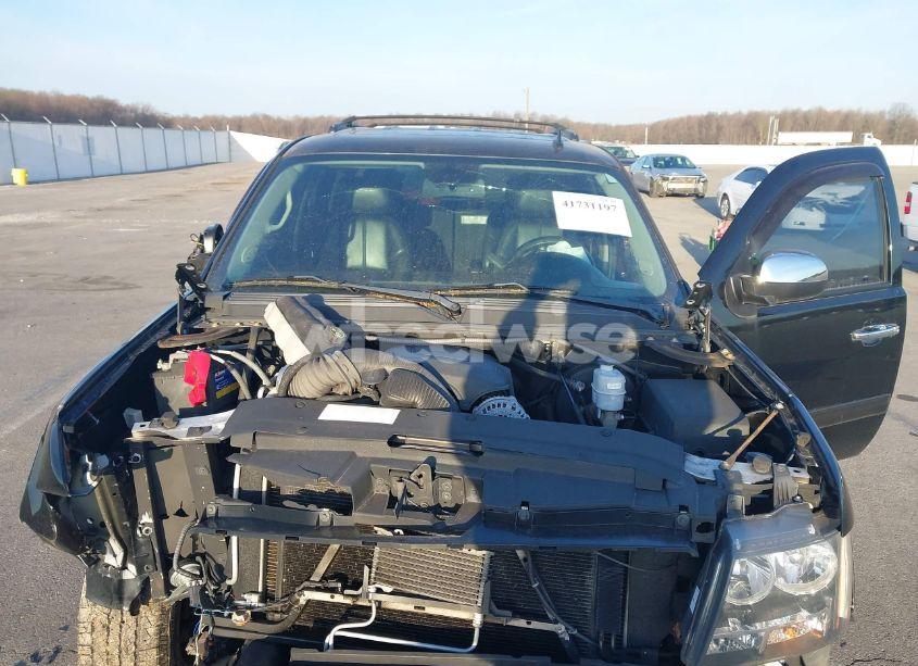 Photo 10 of 2013 Chevrolet Tahoe LT (VIN 1GNSKBE05DR158026)