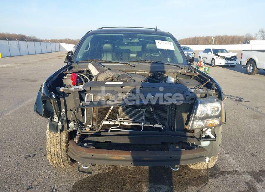 Photo 13 of 2013 Chevrolet Tahoe LT (VIN 1GNSKBE05DR158026)