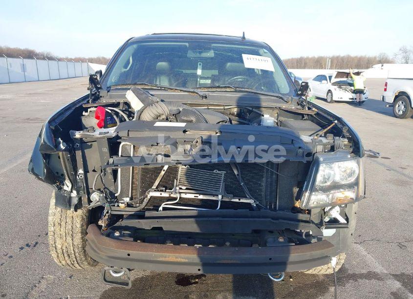 Photo 6 of 2013 Chevrolet Tahoe LT (VIN 1GNSKBE05DR158026)