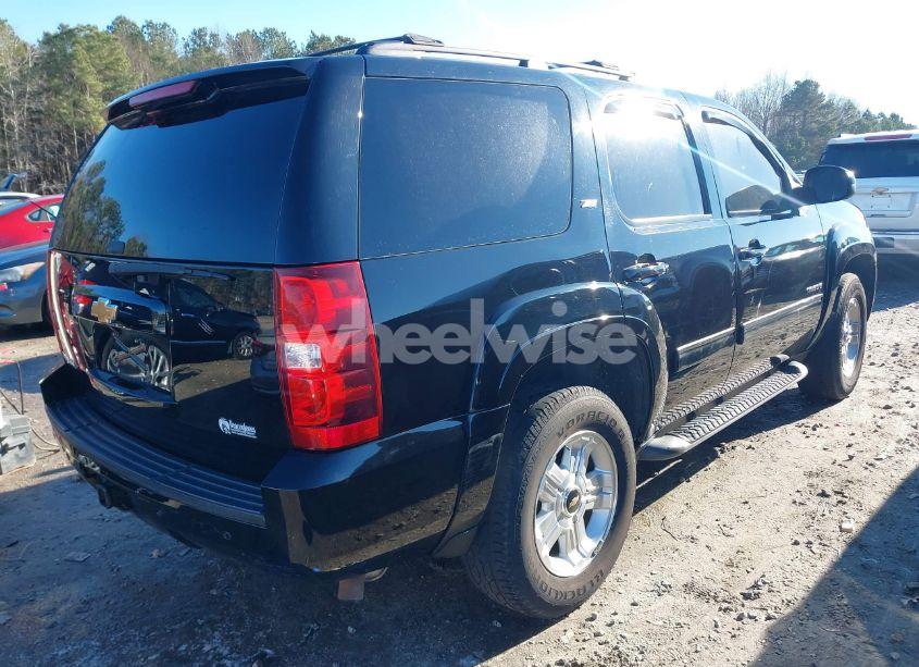 Photo 4 of 2014 Chevrolet Tahoe LT (VIN 1GNSKBE05ER210224)