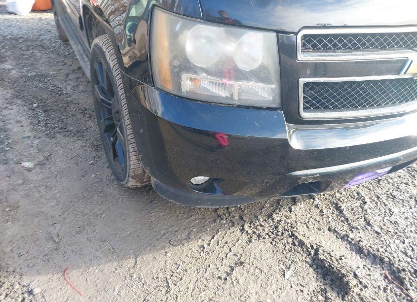 Photo 17 of 2011 Chevrolet Tahoe LT (VIN 1GNSKBE06BR214276)