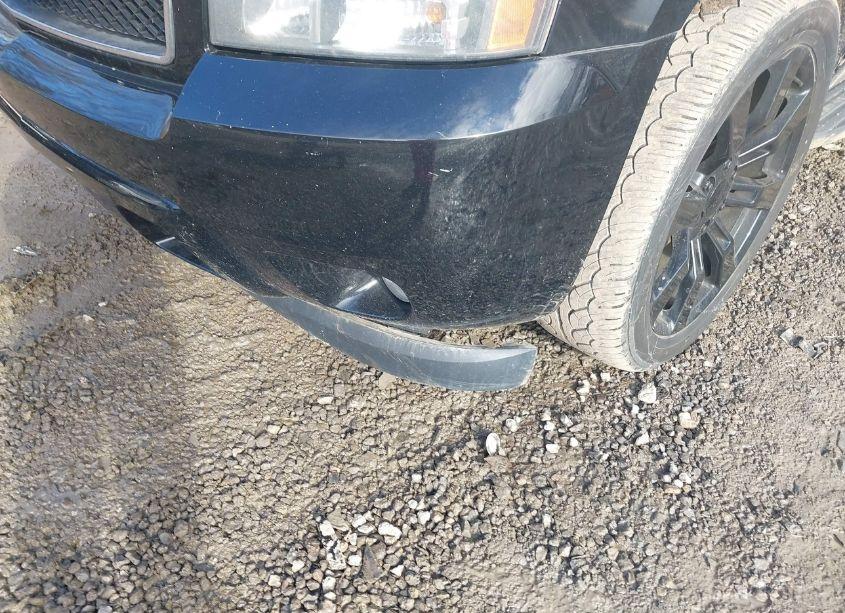 Photo 6 of 2011 Chevrolet Tahoe LT (VIN 1GNSKBE06BR214276)