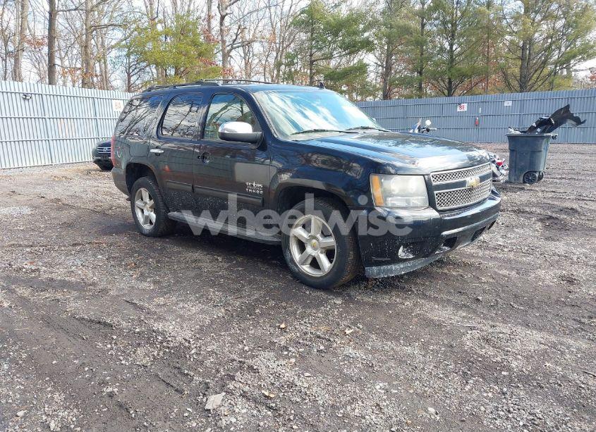 2011 Chevrolet Tahoe LT (VIN 1GNSKBE06BR264451) main photo