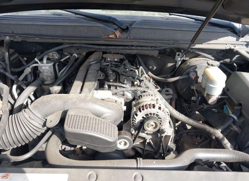 Photo 10 of 2011 Chevrolet Tahoe LT (VIN 1GNSKBE06BR264451)