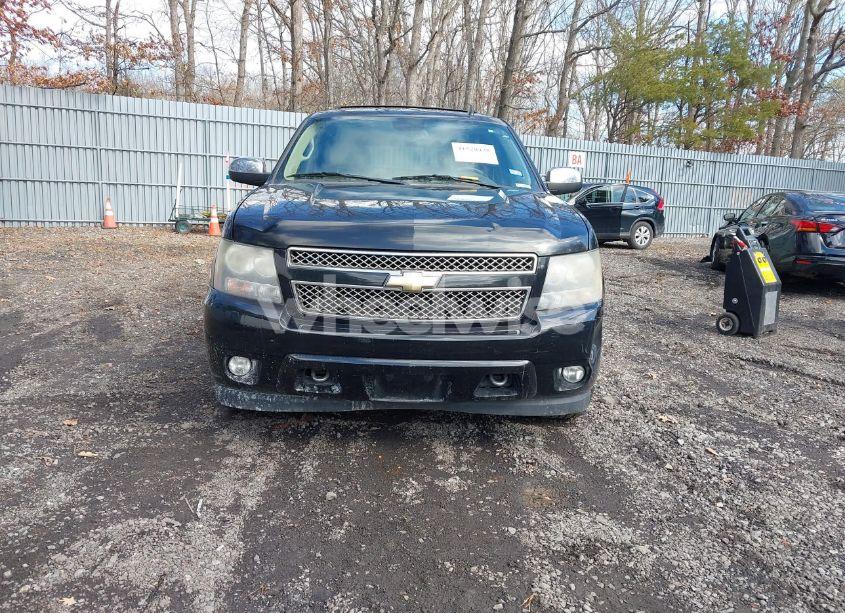 Photo 12 of 2011 Chevrolet Tahoe LT (VIN 1GNSKBE06BR264451)