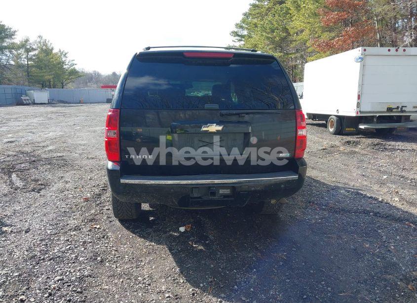 Photo 16 of 2011 Chevrolet Tahoe LT (VIN 1GNSKBE06BR264451)