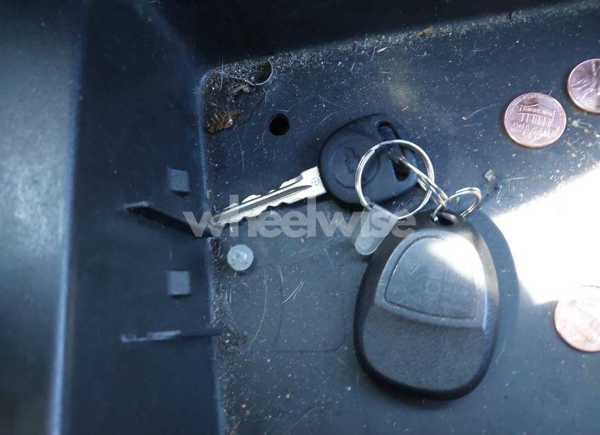 Photo 11 of 2011 Chevrolet Tahoe LT (VIN 1GNSKBE06BR370947)