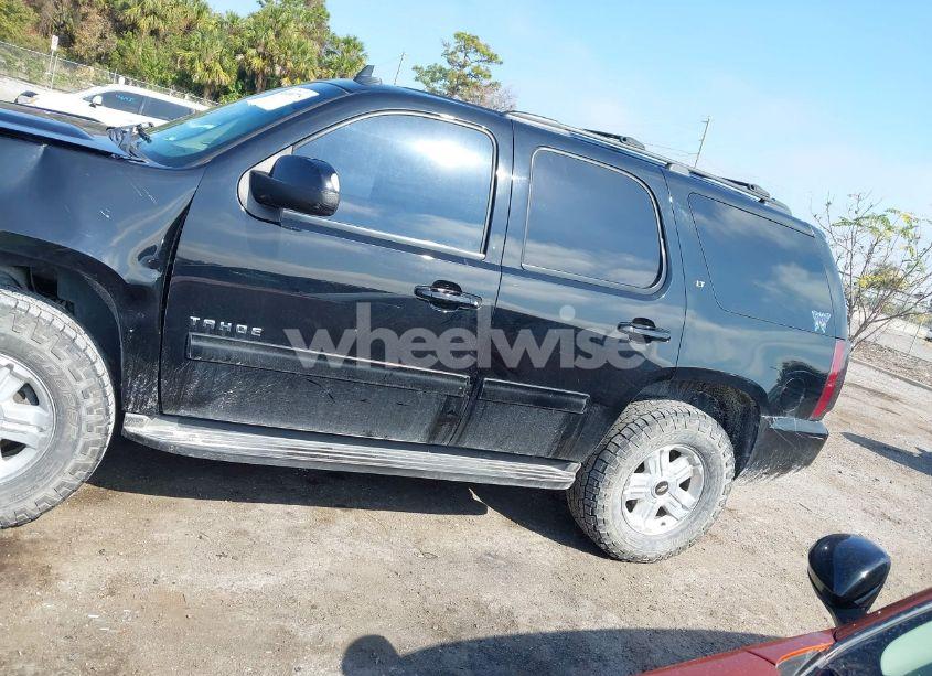Photo 14 of 2011 Chevrolet Tahoe LT (VIN 1GNSKBE06BR370947)