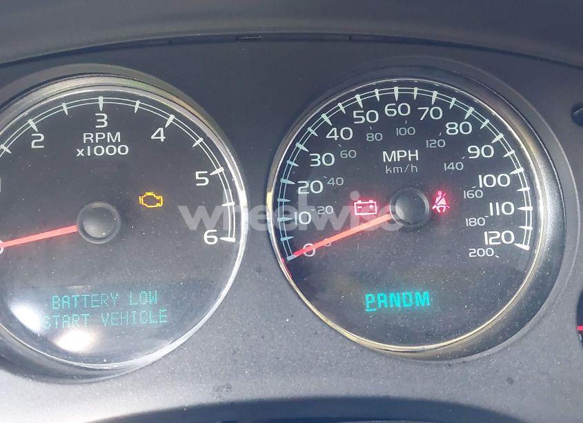 Photo 7 of 2011 Chevrolet Tahoe LT (VIN 1GNSKBE06BR370947)