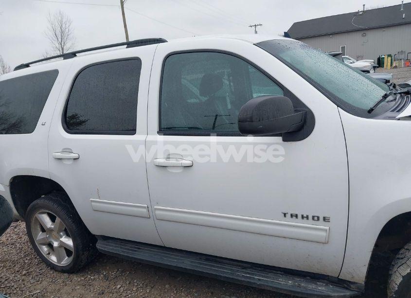 Photo 13 of 2012 Chevrolet Tahoe LT (VIN 1GNSKBE06CR123574)