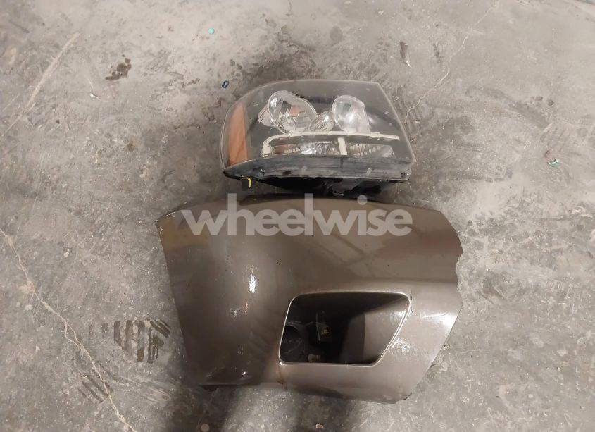 Photo 12 of 2012 Chevrolet Tahoe LT (VIN 1GNSKBE06CR160530)