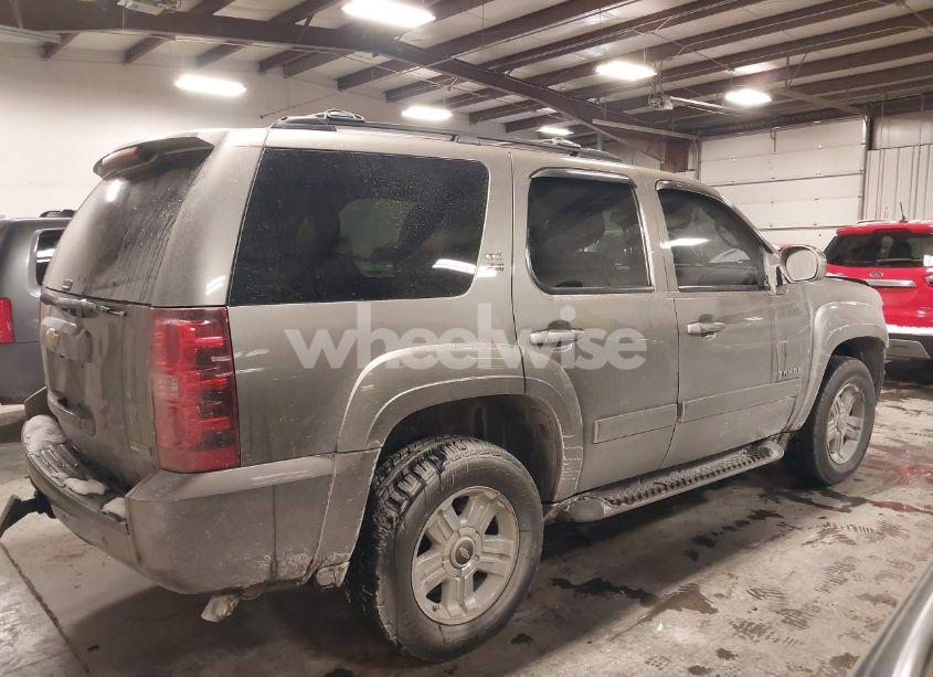Photo 14 of 2012 Chevrolet Tahoe LT (VIN 1GNSKBE06CR160530)