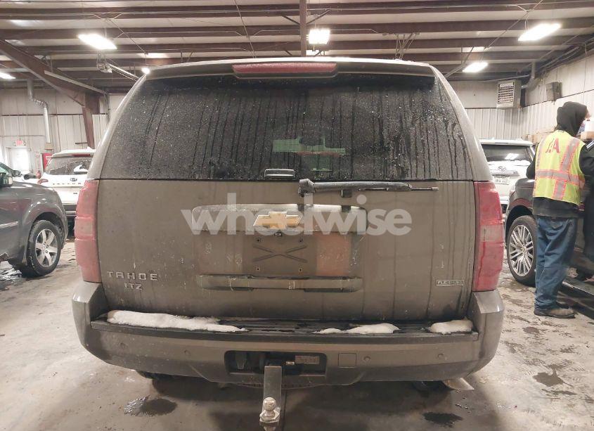 Photo 17 of 2012 Chevrolet Tahoe LT (VIN 1GNSKBE06CR160530)