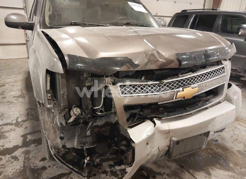 Photo 6 of 2012 Chevrolet Tahoe LT (VIN 1GNSKBE06CR160530)