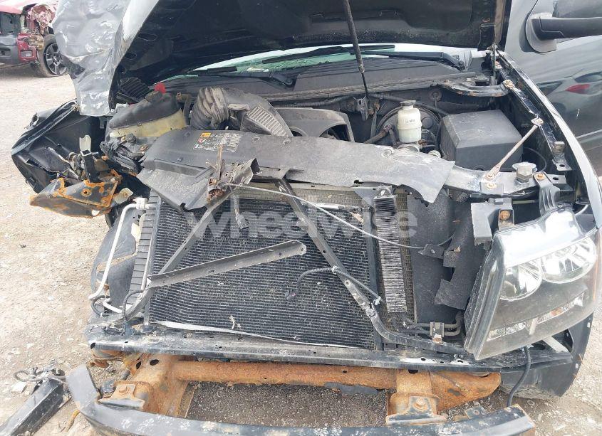 Photo 10 of 2012 Chevrolet Tahoe LT (VIN 1GNSKBE06CR202713)