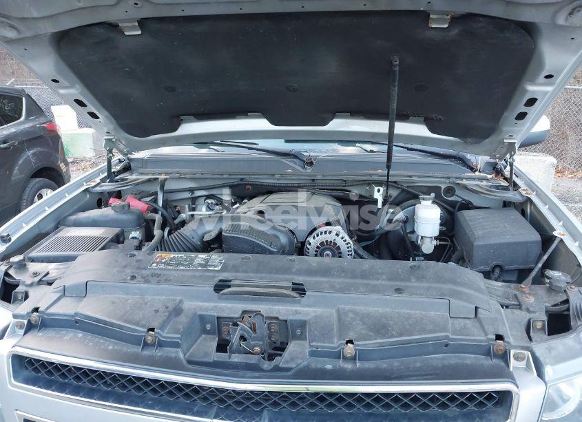 Photo 10 of 2012 Chevrolet Tahoe LT (VIN 1GNSKBE06CR212349)