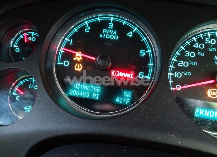 Photo 15 of 2012 Chevrolet Tahoe LT (VIN 1GNSKBE06CR212349)