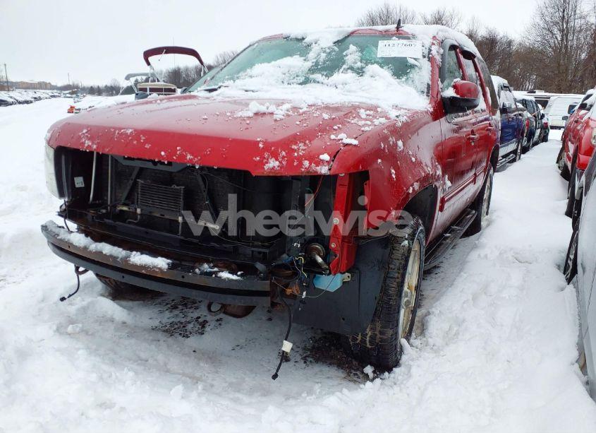 Photo 2 of 2012 Chevrolet Tahoe LT (VIN 1GNSKBE06CR252270)