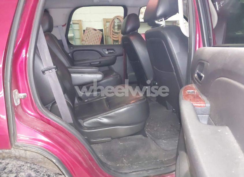 Photo 7 of 2012 Chevrolet Tahoe LT (VIN 1GNSKBE06CR252270)