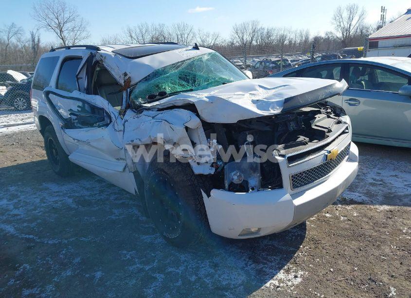 Photo 6 of 2012 Chevrolet Tahoe LT (VIN 1GNSKBE06CR262782)
