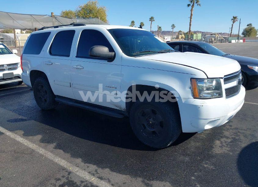 2012 Chevrolet Tahoe LT (VIN 1GNSKBE06CR299900) main photo