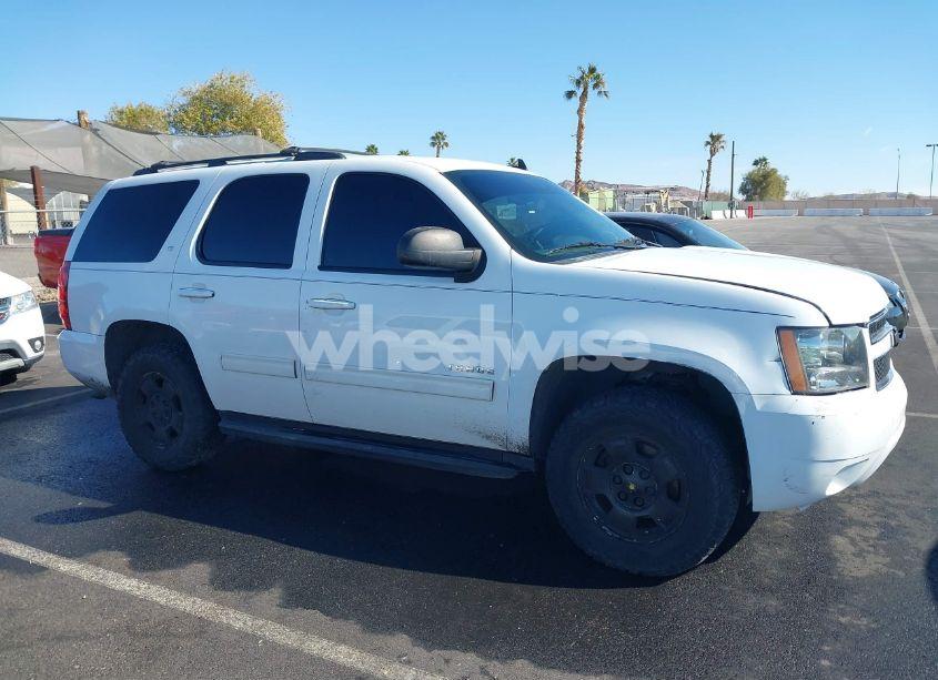 Photo 13 of 2012 Chevrolet Tahoe LT (VIN 1GNSKBE06CR299900)