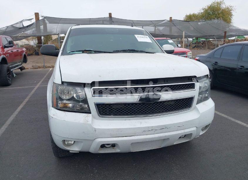 Photo 6 of 2012 Chevrolet Tahoe LT (VIN 1GNSKBE06CR299900)