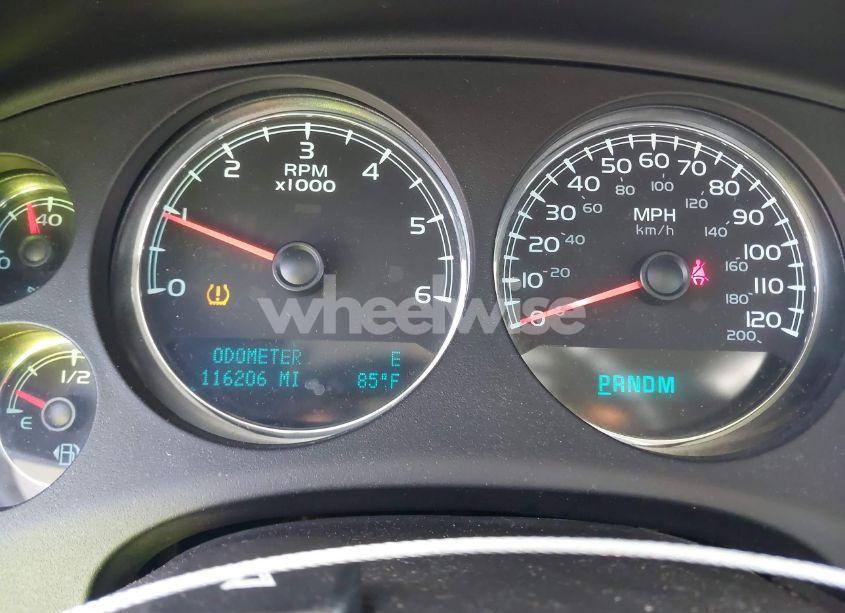 Photo 7 of 2013 Chevrolet Tahoe LT (VIN 1GNSKBE06DR127366)